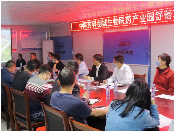 1656054961744192.jpg 589246998.jpg