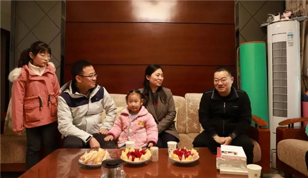 1656748372476390.jpg 640.jpg