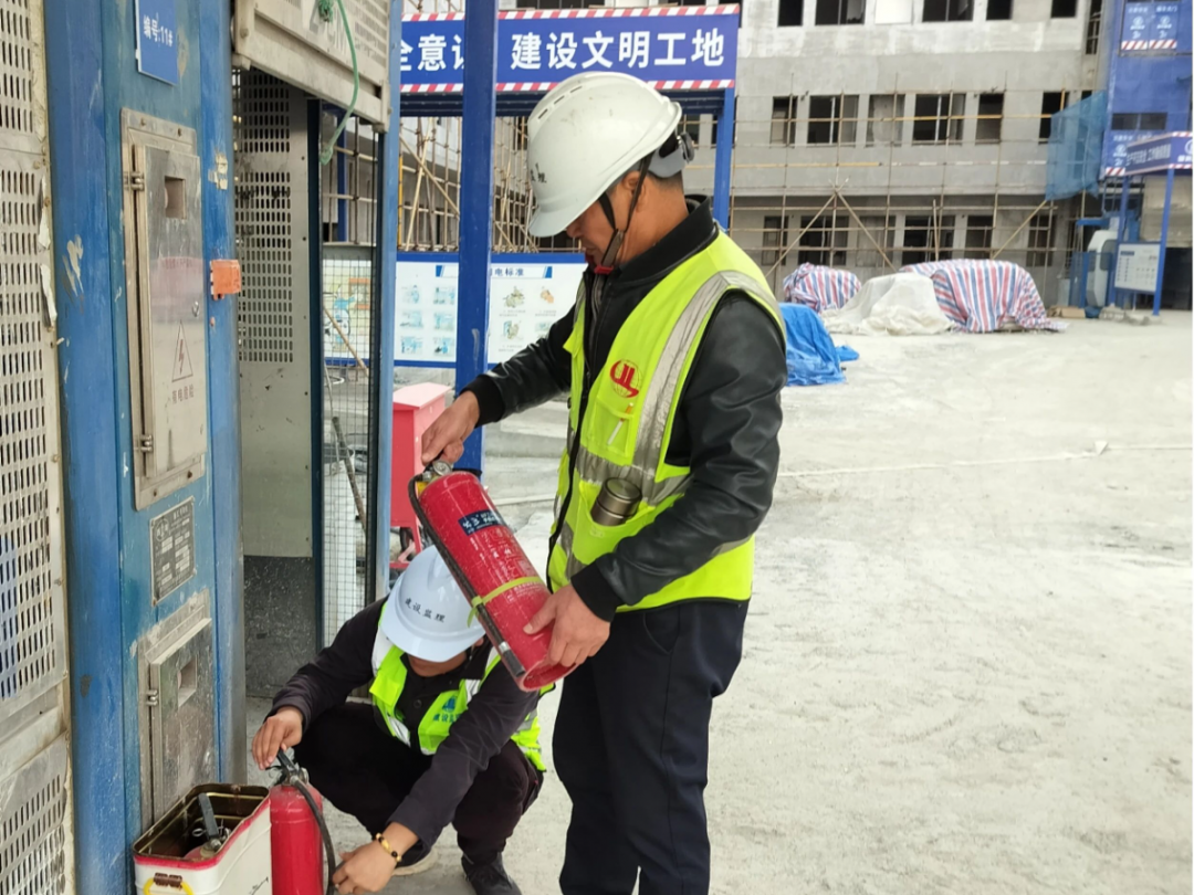 1701825963689382.png 1701825963689382.png